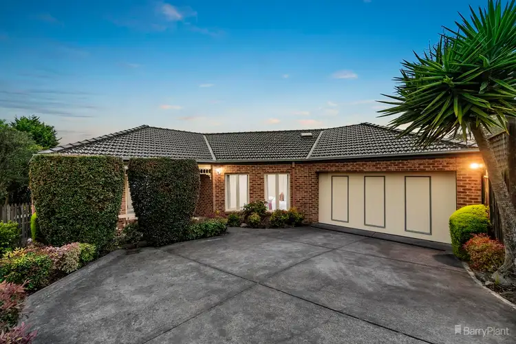 Main view of Homely house listing, 2/9 Nightingale Close, Donvale VIC 3111