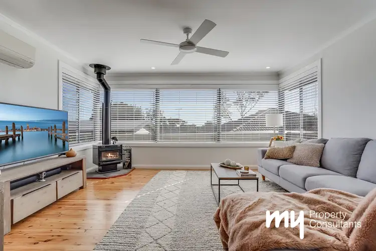 9 Banks Place, Camden South NSW 2570
