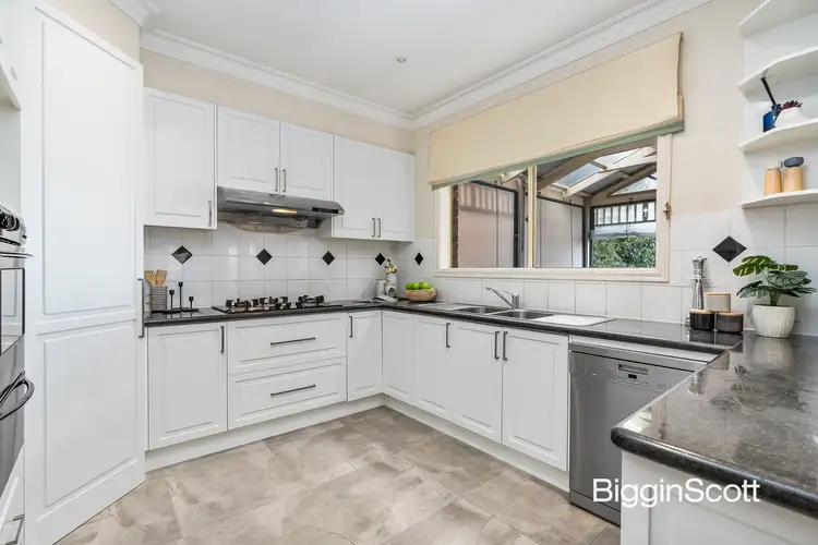 Fifth view of Homely house listing, 3 May Court, Glen Waverley VIC 3150