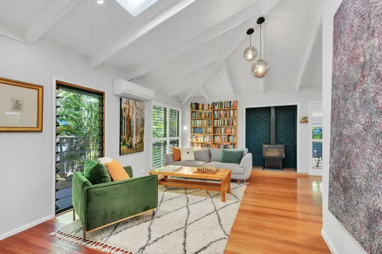 65 Chapel Hill Road, Chapel Hill QLD 4069