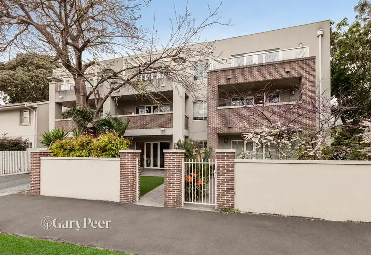 3/135 Brighton Road, Elwood VIC 3184