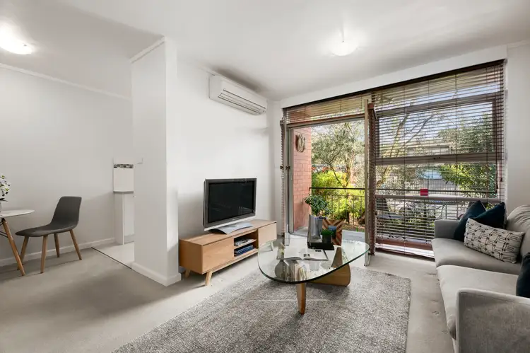 Second view of Homely unit listing, 4/19 Osborne Avenue, Glen Iris VIC 3146