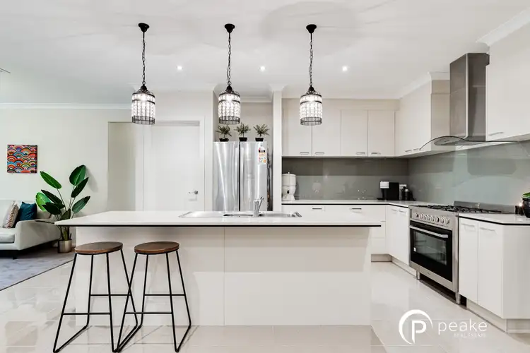 26 Charlock Drive, Cranbourne North VIC 3977