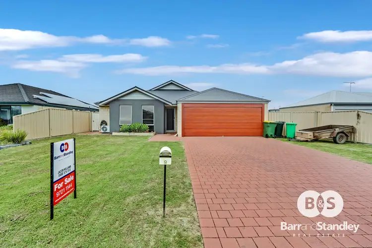 9 Wuraming Bend, Dalyellup WA 6230