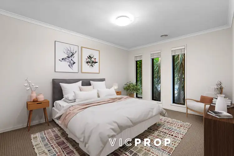 Fifth view of Homely house listing, 8 Yaramba Boulevard, Point Cook VIC 3030