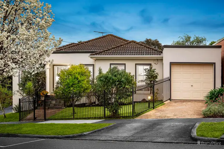 1/15 Allen Street, Bulleen VIC 3105