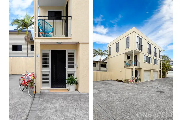 2/16-18 Georgina Street, Woody Point QLD 4019