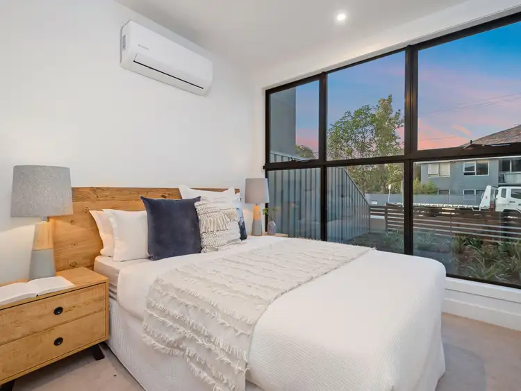 Fourth view of Homely apartment listing, 2/253 Neerim Road, Carnegie VIC 3163