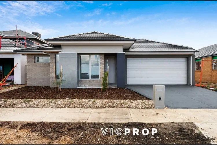 9 Sonder Avenue, Werribee VIC 3030