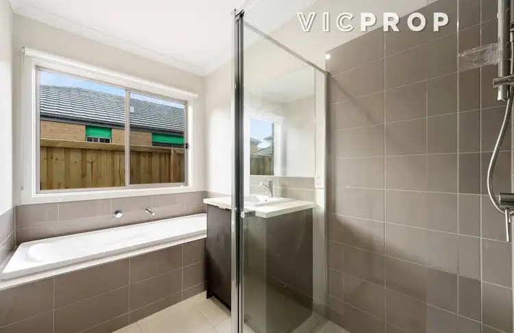 Fifth view of Homely house listing, 9 Sonder Avenue, Werribee VIC 3030