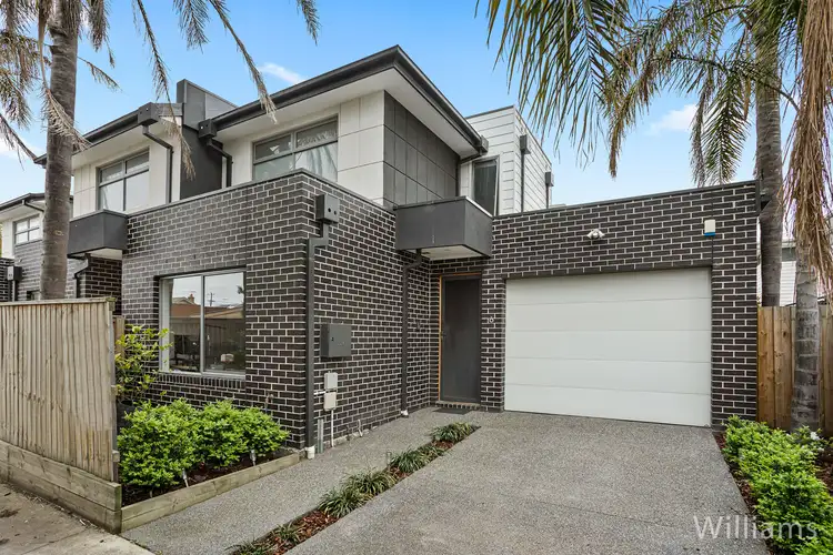 6 Kohry Lane, Newport VIC 3015