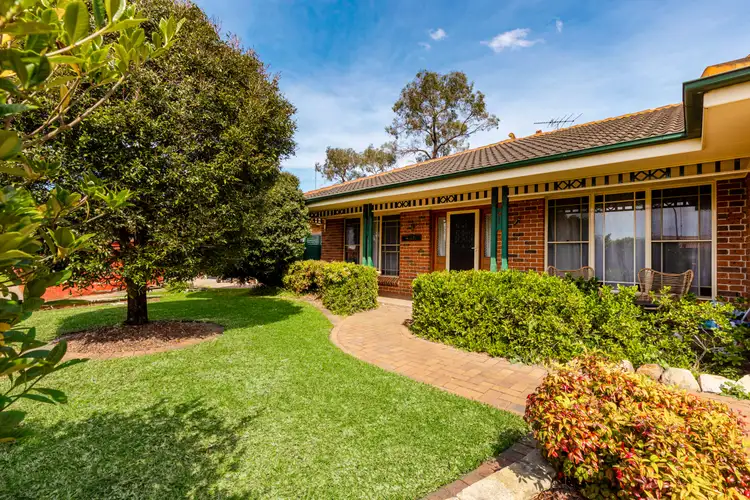 8 Banjo Paterson Close, Glenmore Park NSW 2745