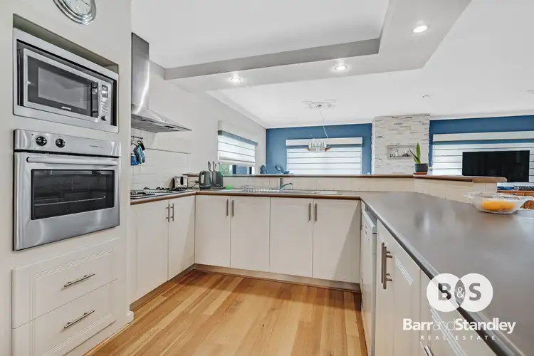 Sixth view of Homely house listing, 6 Macedon Road, Dalyellup WA 6230