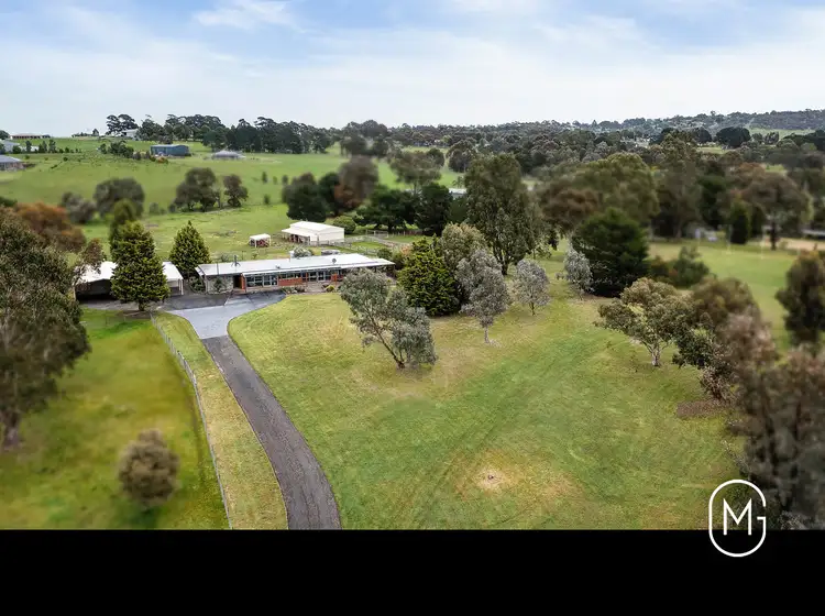 201 Fourth Avenue, Eden Park VIC 3757