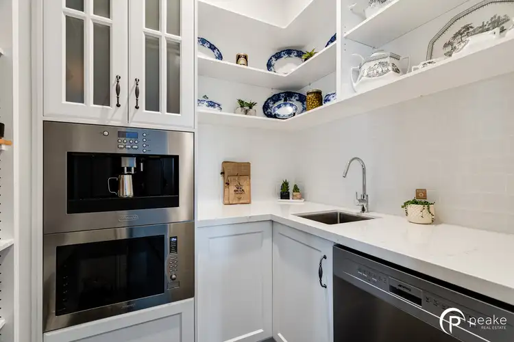 Fifth view of Homely house listing, 3 Heidi Way, Berwick VIC 3806