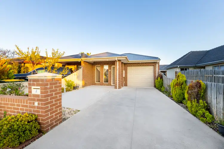 26A Errington Road, St Albans VIC 3021