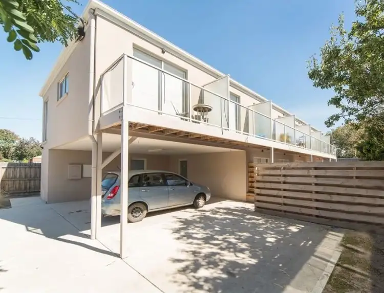 2 Heath Avenue, Frankston VIC 3199