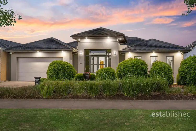 22 Vaucluse Boulevard, Sanctuary Lakes VIC 3030