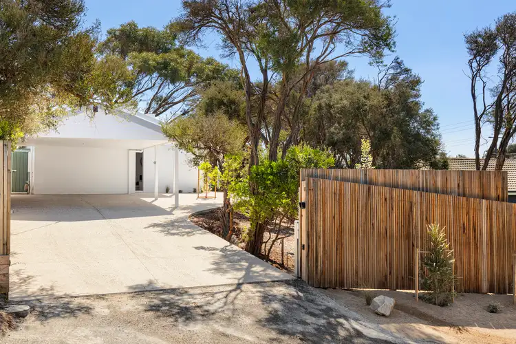 2 Munro Street, Blairgowrie VIC 3942