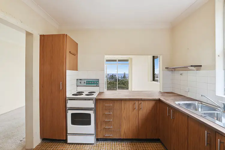 Fourth view of Homely apartment listing, 8/14 Graylind Close, Collaroy NSW 2097