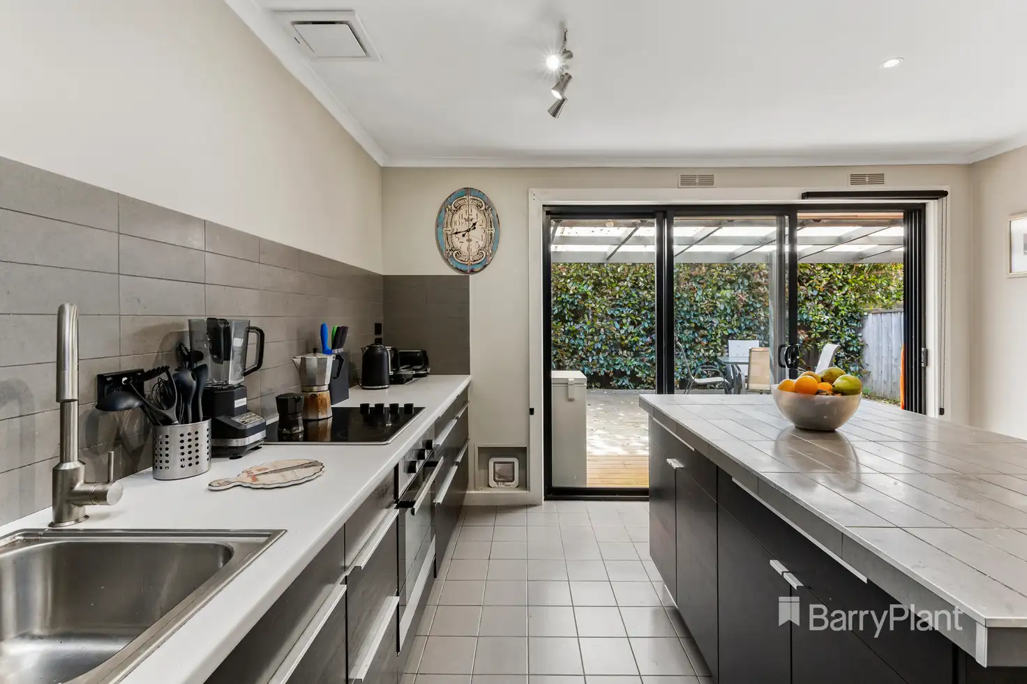 Main view of Homely unit listing, 7/1-5 Dobell Drive, Chelsea VIC 3196