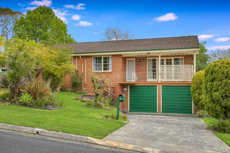 10 Beaumont Avenue, Wyoming NSW 2250