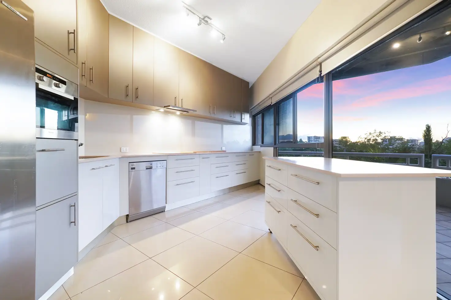Main view of Homely apartment listing, 10/1 Buffalo Court, Darwin City NT 800