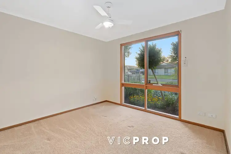 Third view of Homely house listing, 6 Loretta Court, Seabrook VIC 3028