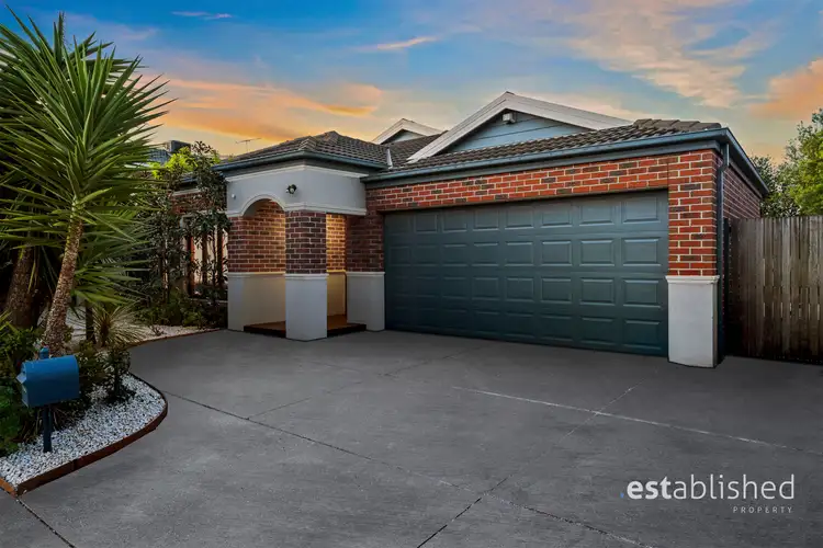 6 Almeria Parade, Point Cook VIC 3030