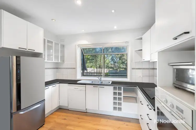 Fourth view of Homely house listing, 10 Fairlane Court, Blackburn North VIC 3130