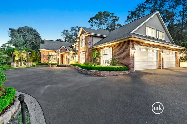 464 Reynolds Road, Research VIC 3095