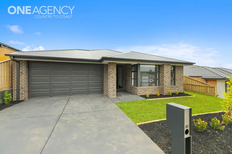 Second view of Homely house listing, 31 Palladium Boulevard, Drouin VIC 3818