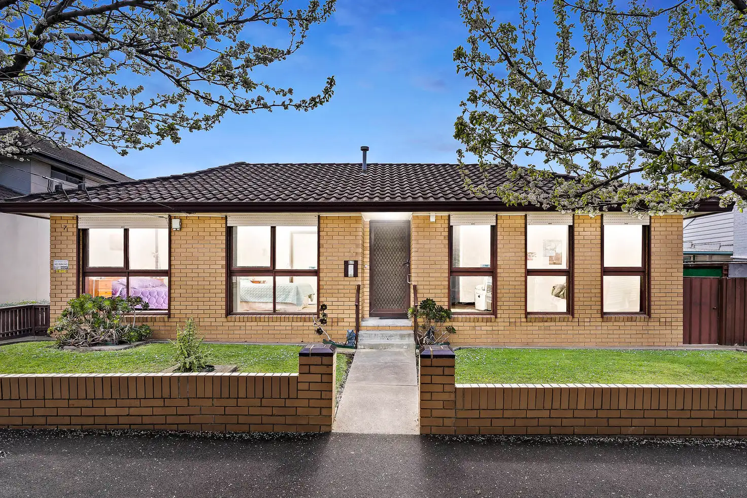 Main view of Homely villa listing, 2/7 Gordon Parade, Yarraville VIC 3013
