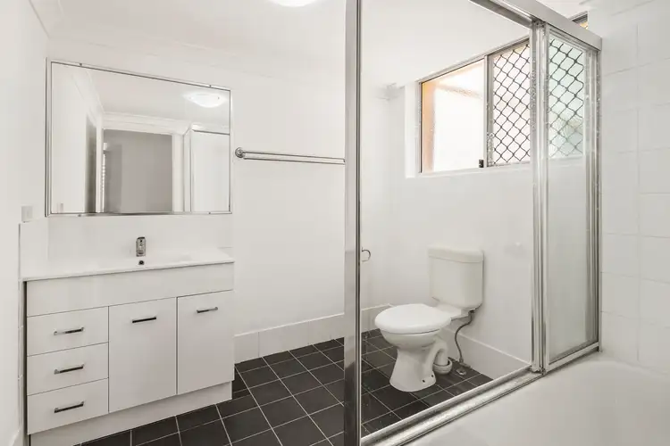 Sixth view of Homely unit listing, 3/207 Moggill Road, Taringa QLD 4068