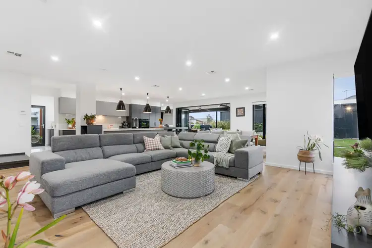 Sixth view of Homely house listing, 19 Lindenderry Circuit, Mornington VIC 3931