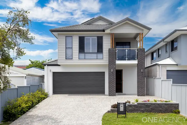 42A Central Avenue, Scarborough QLD 4020