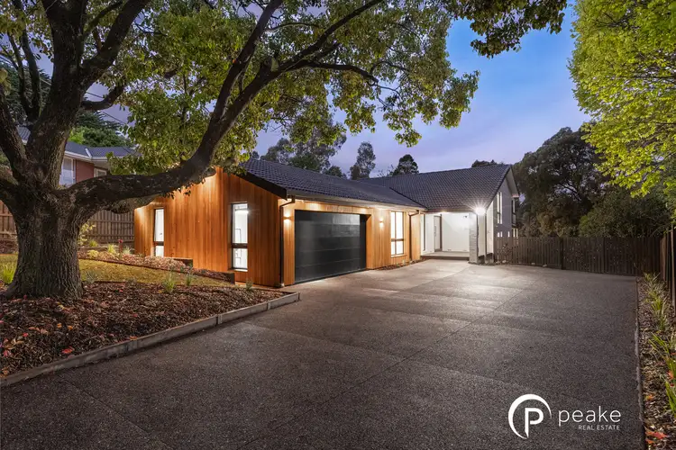 4 Rheanva Street, Berwick VIC 3806