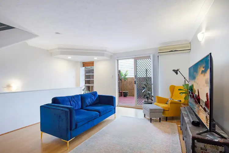 Sixth view of Homely townhouse listing, 2/16 Ada Street, Taringa QLD 4068