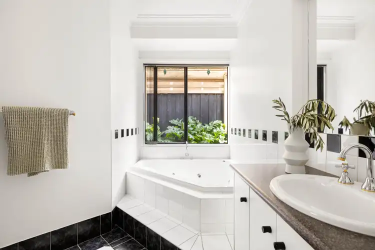 Sixth view of Homely house listing, 11 Kippenross Drive, Narre Warren South VIC 3805
