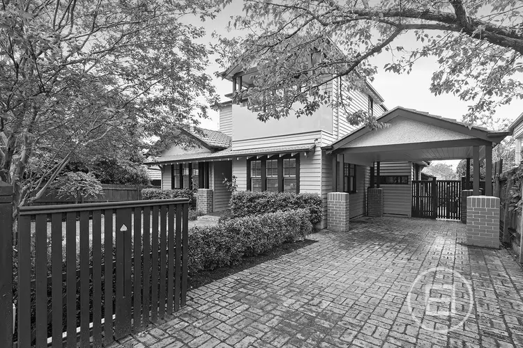 5 Storey Avenue, Hampton VIC 3188