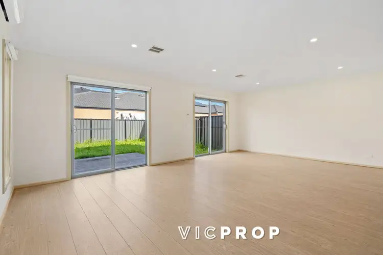 Fifth view of Homely house listing, 30 Neroli Crescent, Truganina VIC 3029