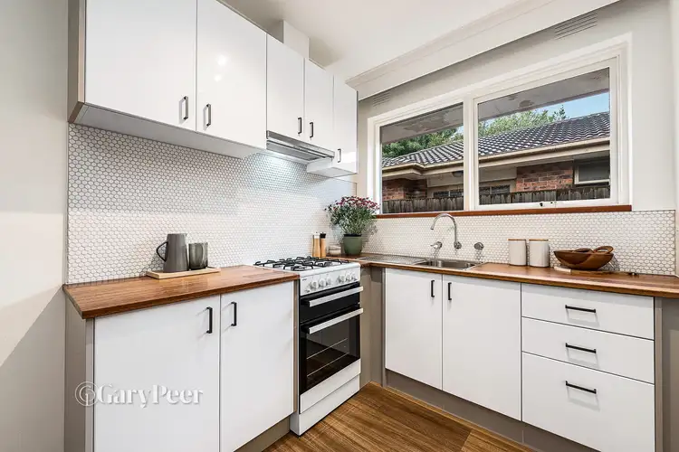 Sixth view of Homely unit listing, 2/7 Toolambool Road, Carnegie VIC 3163