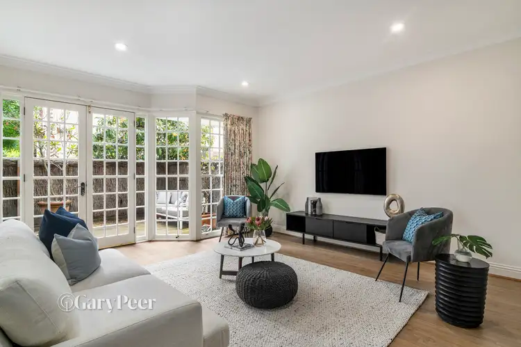 Second view of Homely townhouse listing, 2/1A Carnarvon Road, Caulfield North VIC 3161
