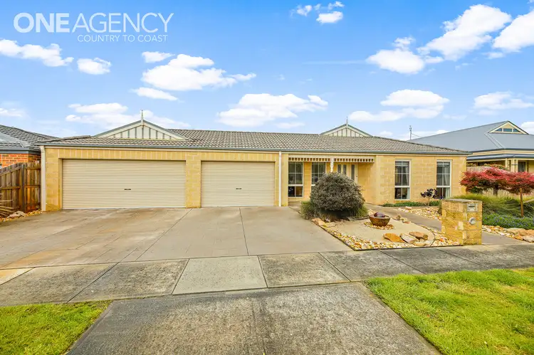 Second view of Homely house listing, 16 Munro Street, Warragul VIC 3820