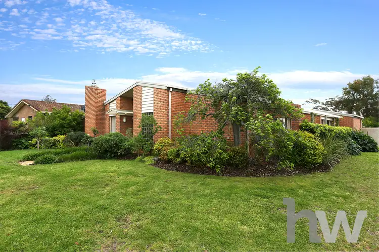 16 Mark Street, Lara VIC 3212