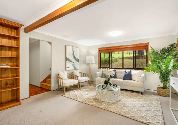 108 Savages Road, Brookfield QLD 4069
