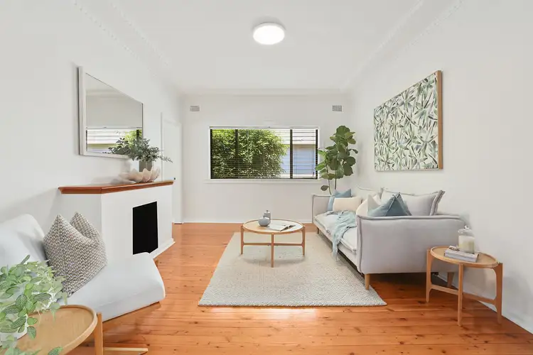 Third view of Homely house listing, 1/7 Ocean View Road, Freshwater NSW 2096