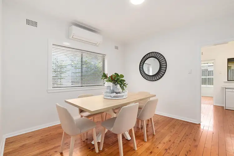 Fifth view of Homely house listing, 1/7 Ocean View Road, Freshwater NSW 2096