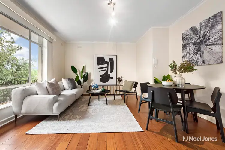 Main view of Homely apartment listing, 5/125 Riversdale Road, Hawthorn VIC 3122