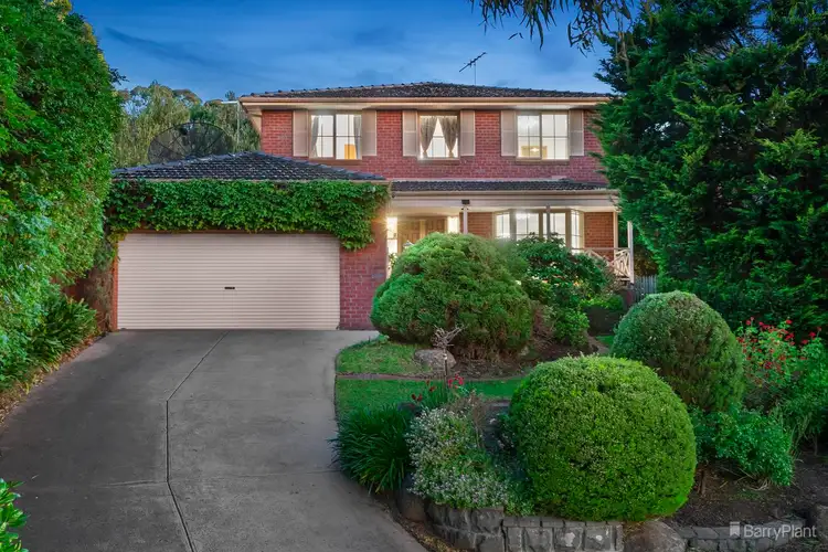 7 Monteath Place, Doncaster East VIC 3109